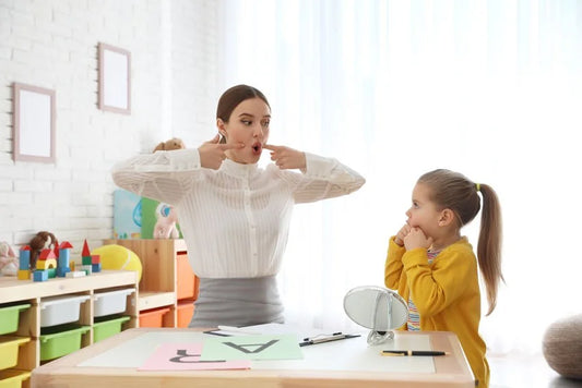 exercice de prononciation avec une orthophoniste