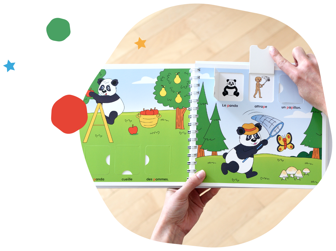 Open Soulève les rabats book: the panda catches a butterfly with its net while a hand lifts a flap